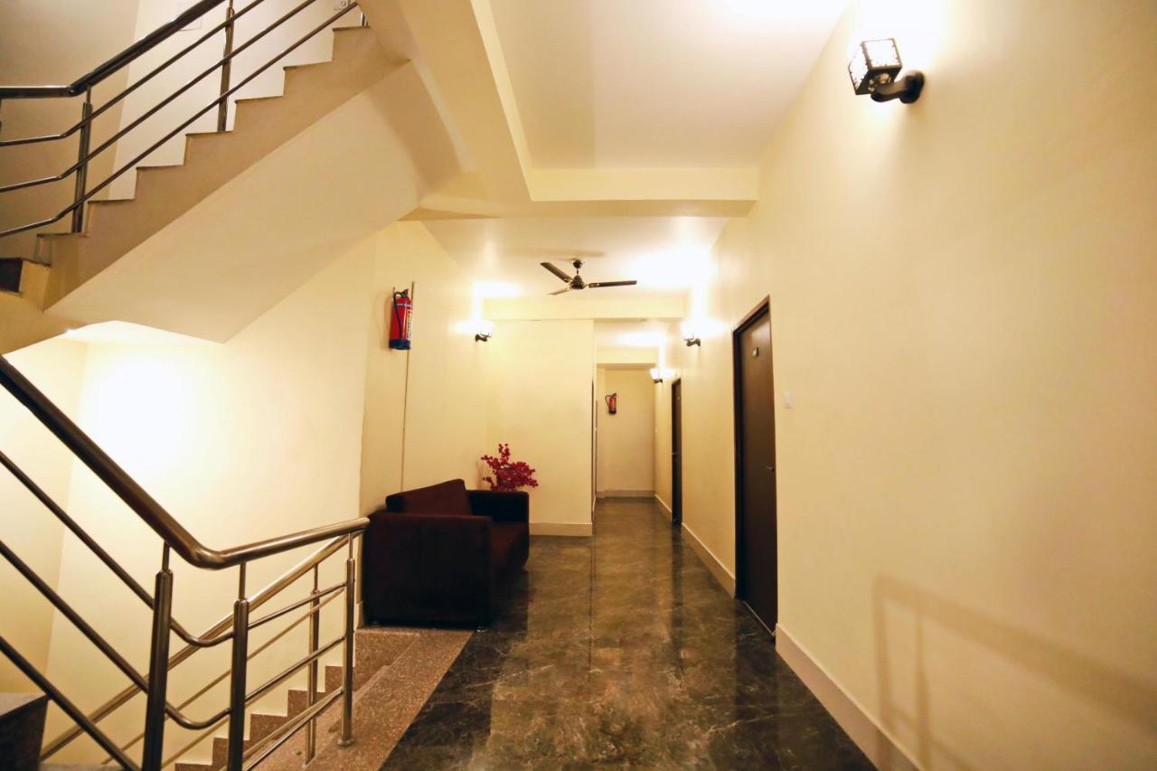 Oyo 16708 Sada Shiv Guest House Bénarès Extérieur photo