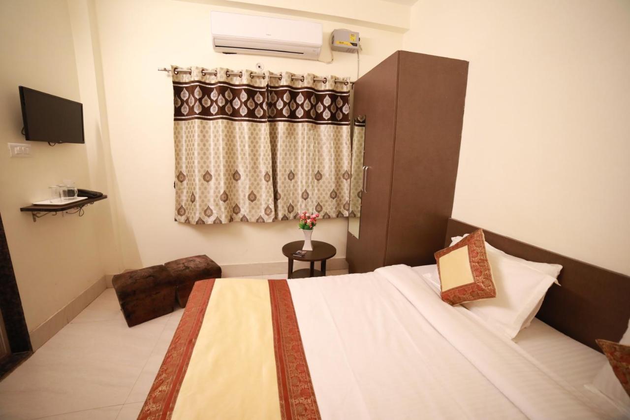 Oyo 16708 Sada Shiv Guest House Bénarès Extérieur photo