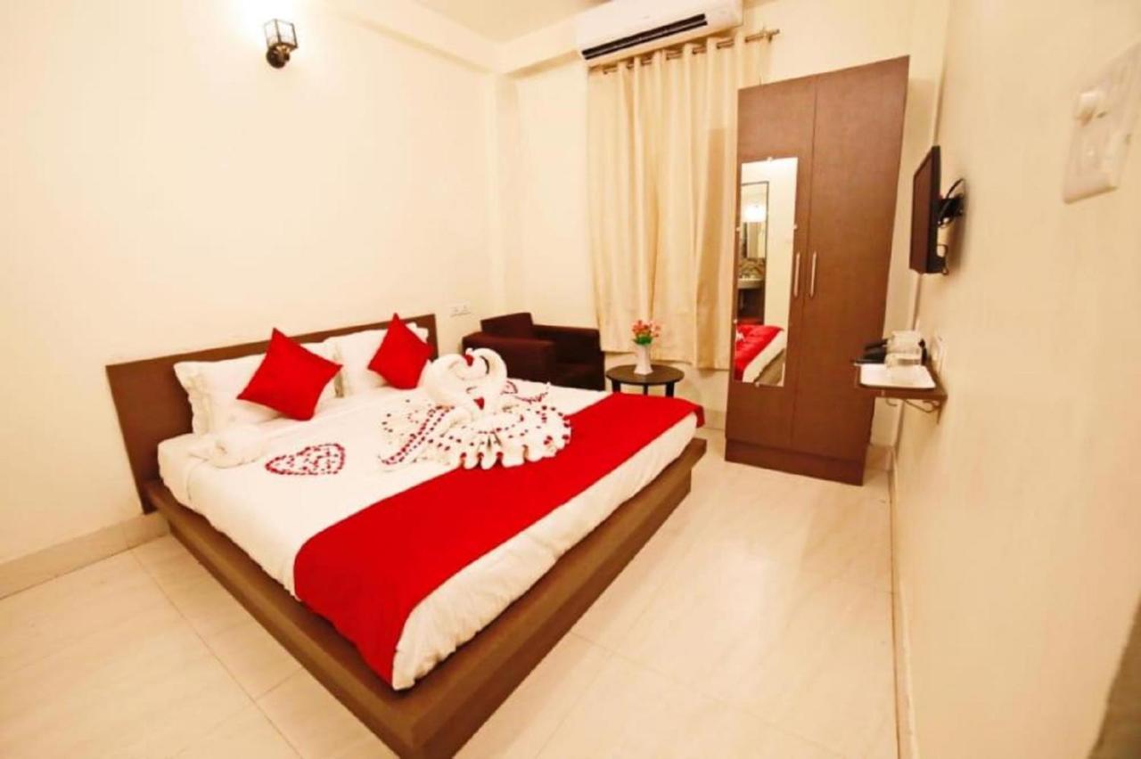 Oyo 16708 Sada Shiv Guest House Bénarès Extérieur photo