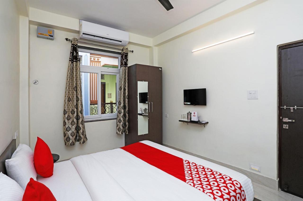 Oyo 16708 Sada Shiv Guest House Bénarès Extérieur photo